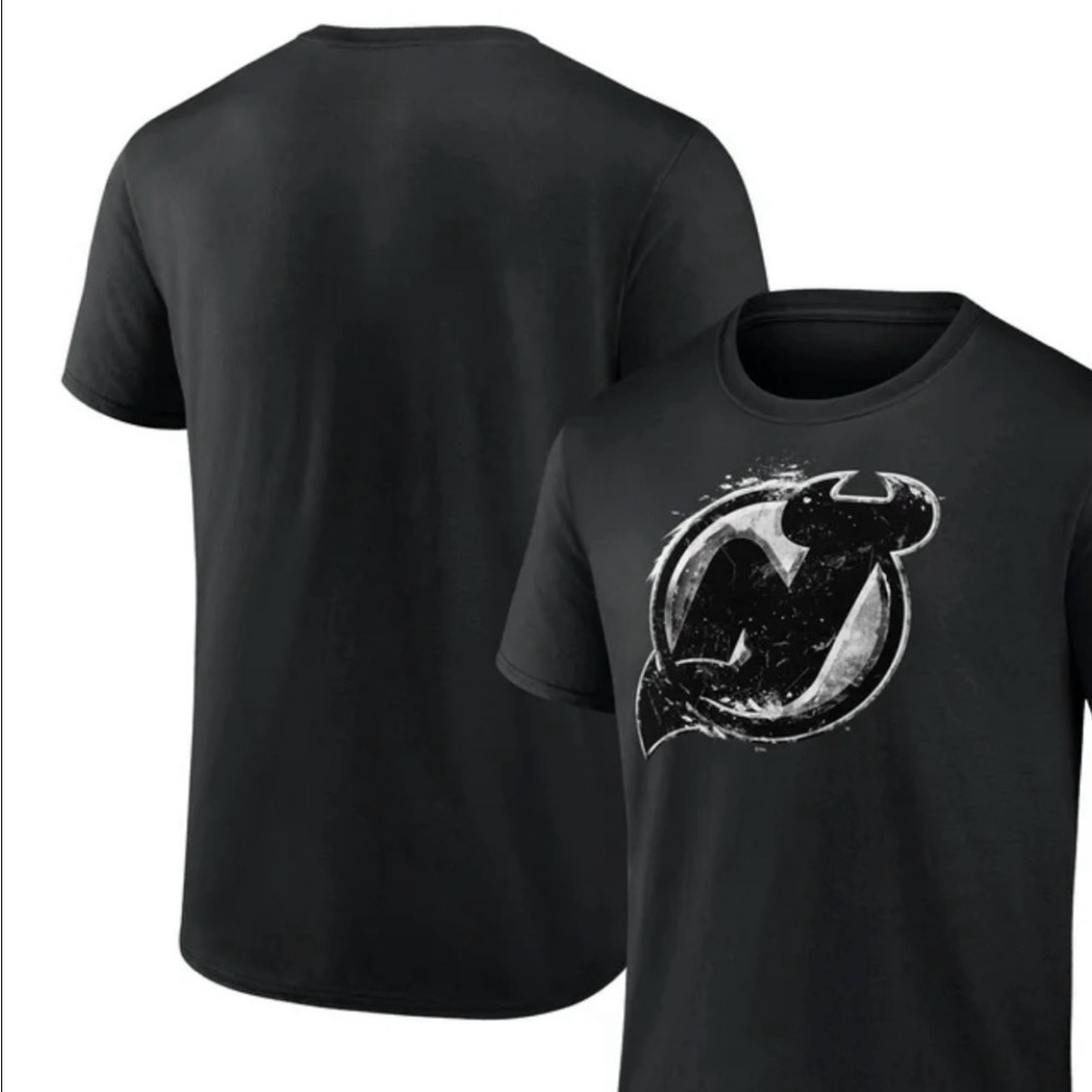 NJ Devils Graphic T-Shirt